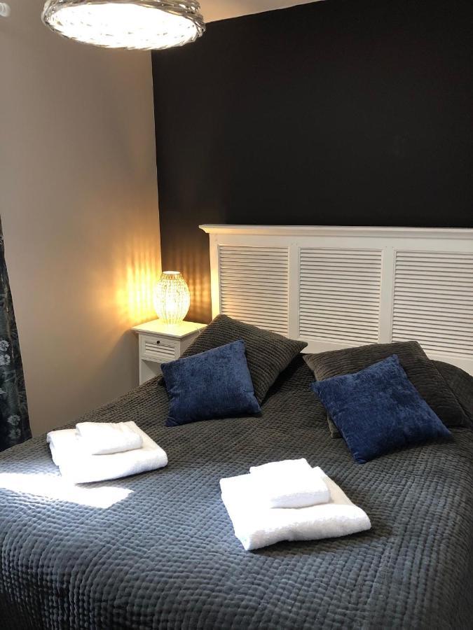 Les Villas Du Domaine De Suzel Vignieu Eksteriør billede